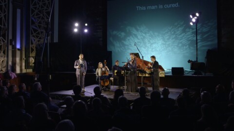 Les Délices performing