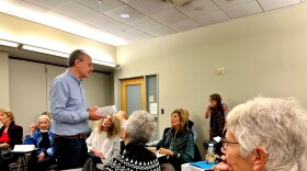 Howard Levi leading a class on the New York Review of Books at CUNY’s Graduate Center’s Lifelong Peer Learning Program