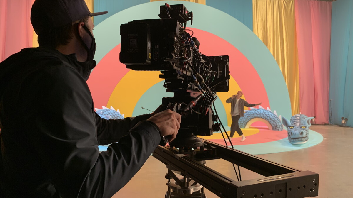 Columbus freelance filmmakers feel squeezed in tight job market, industry poised to grow - Vimarsana News