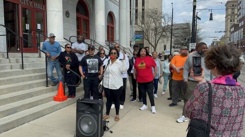 Zakiya Sankara-Jabar, Co-founder and Co-Executive Director of Racial Justice NOW!, speaks at a press conference in front of Dayton City Hall on March 30. A coalition of racial justice organizations, community leaders, and concerned residents gathered to call attention to the police killing of Reginald Thomas on March 24.