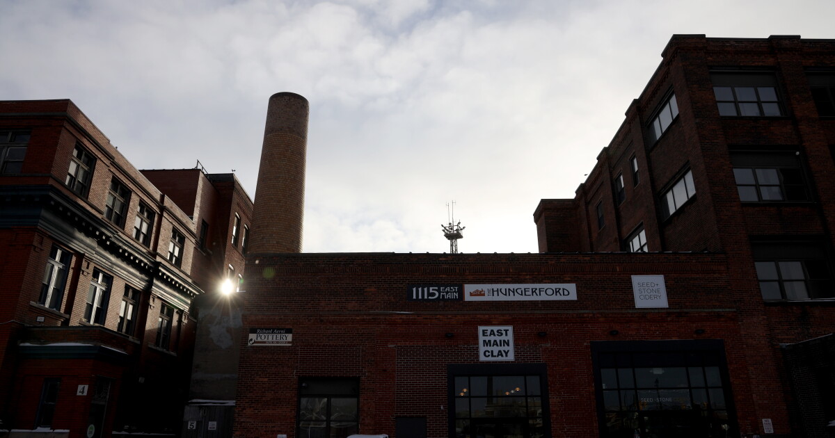Judge clears foreclosure of Hungerford Building