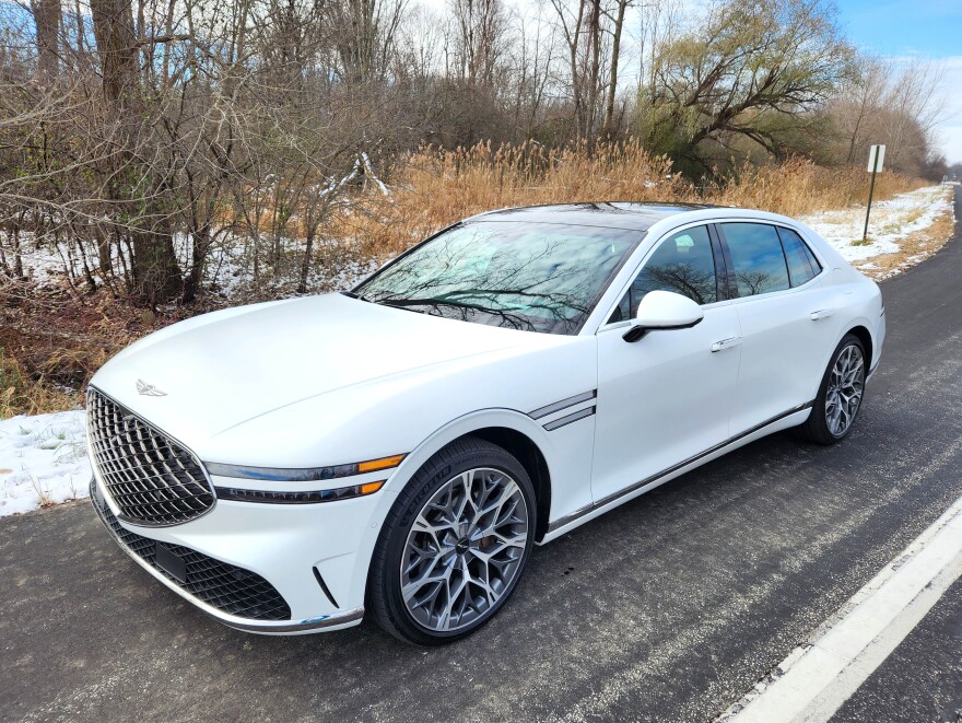 2023 Genesis G90 3.5T E-Supercharger AWD