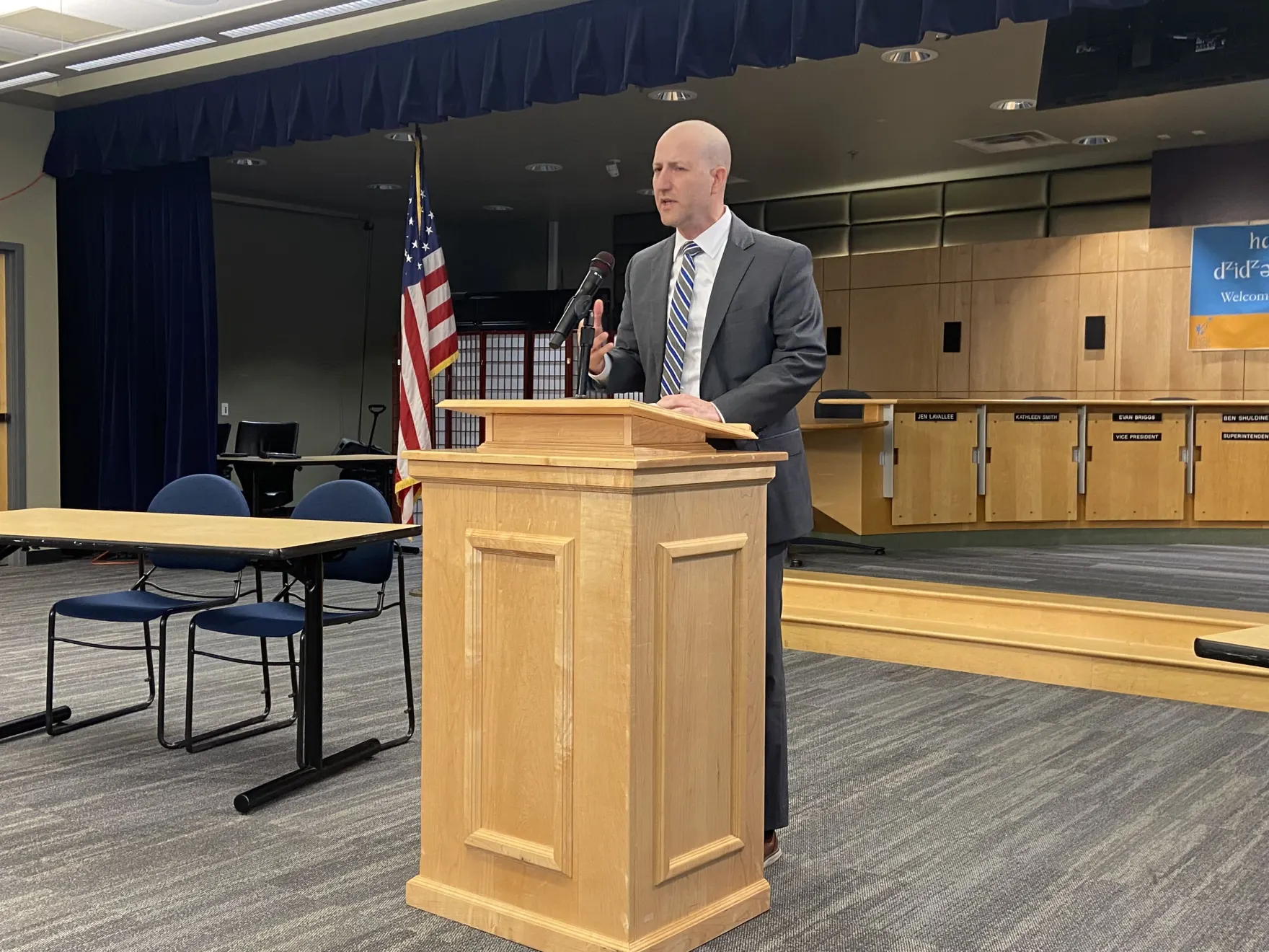 ‘We’re broke.’ Seattle schools superintendent pleads with teachers union for school to start on time