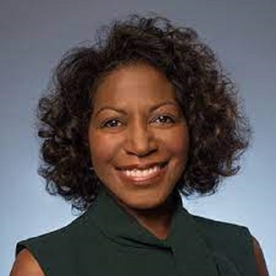 lisa_hamilton__pres___ceo_aecf.jpg