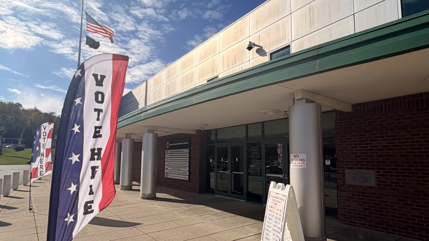 "Vote Here" signs stand out front of the Ross County Service Center, which houses the county Board of Elections. Voters are able to cast ballots early here ahead of the 2026 midterms and other elections.