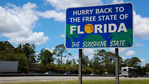 Photo of a Florida welcome sign.