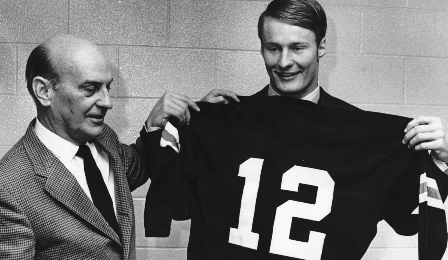 Greg Cook Purses Remembering Greg Cook, Bengals No. 1 draft pick in 1969 | WVXU