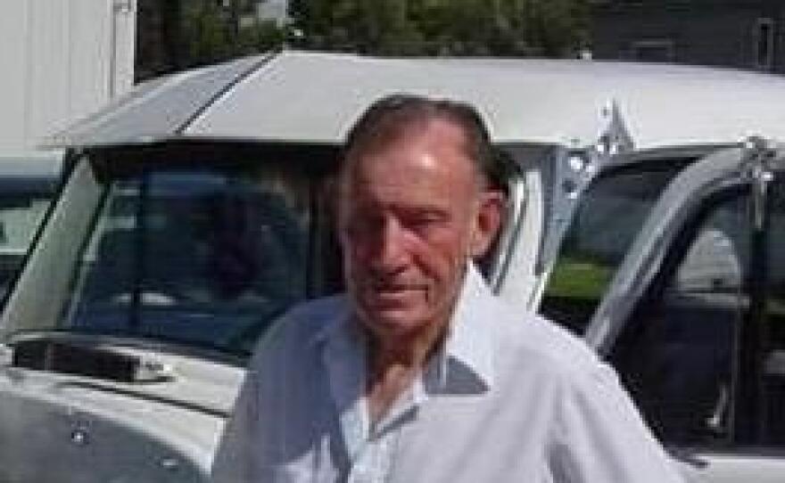 Bill Fackler, Sandy Cross's father, died of brain cancer in 2009.