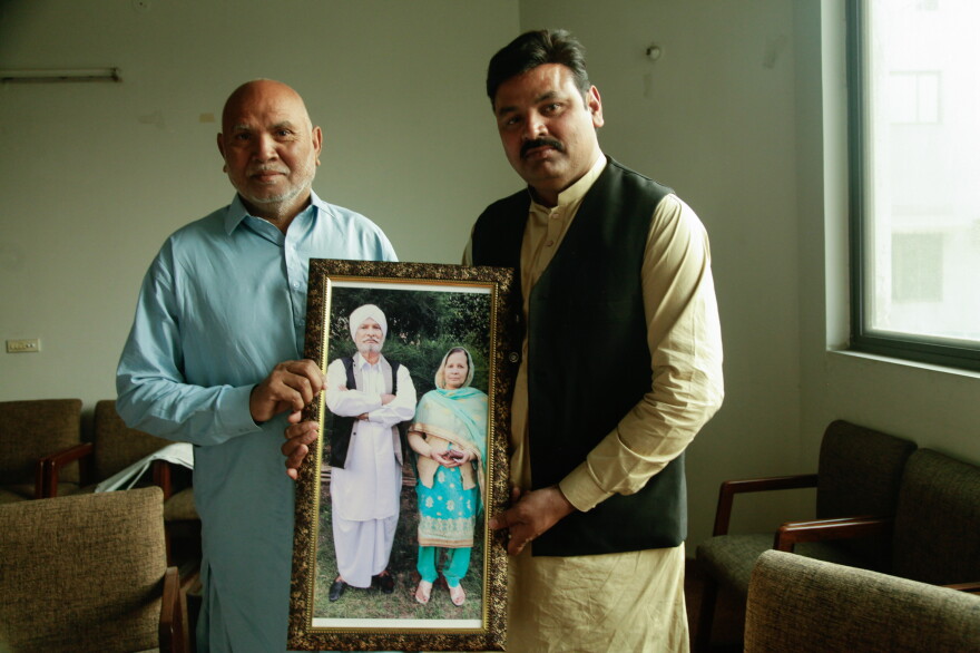 India Rasheed Family YouTube videos are helping reunite loved ones separated by the India ...