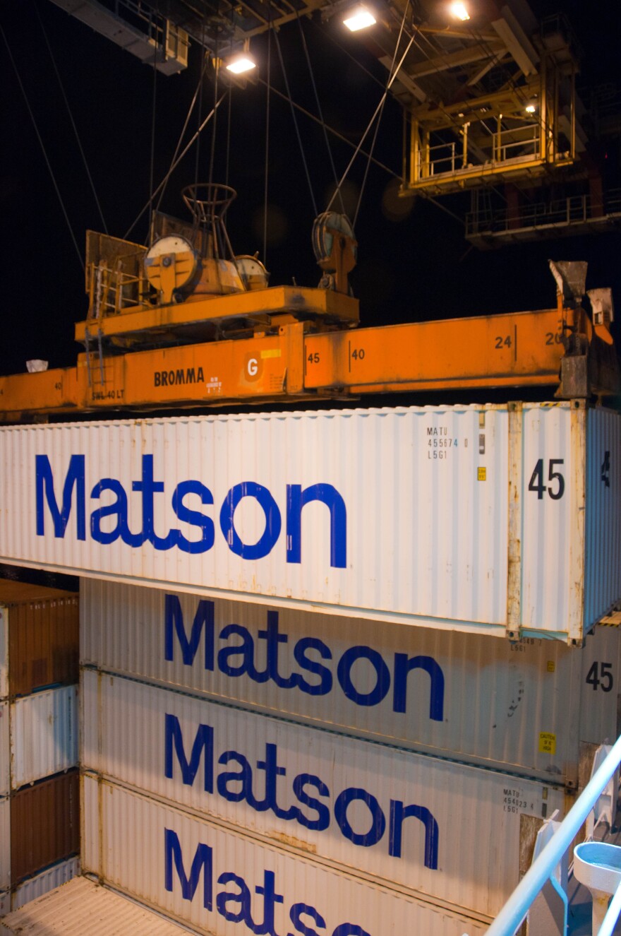 Matson_containers_being_loaded_0.jpg