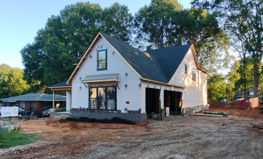 How the home building industry got a bill to delay new energy