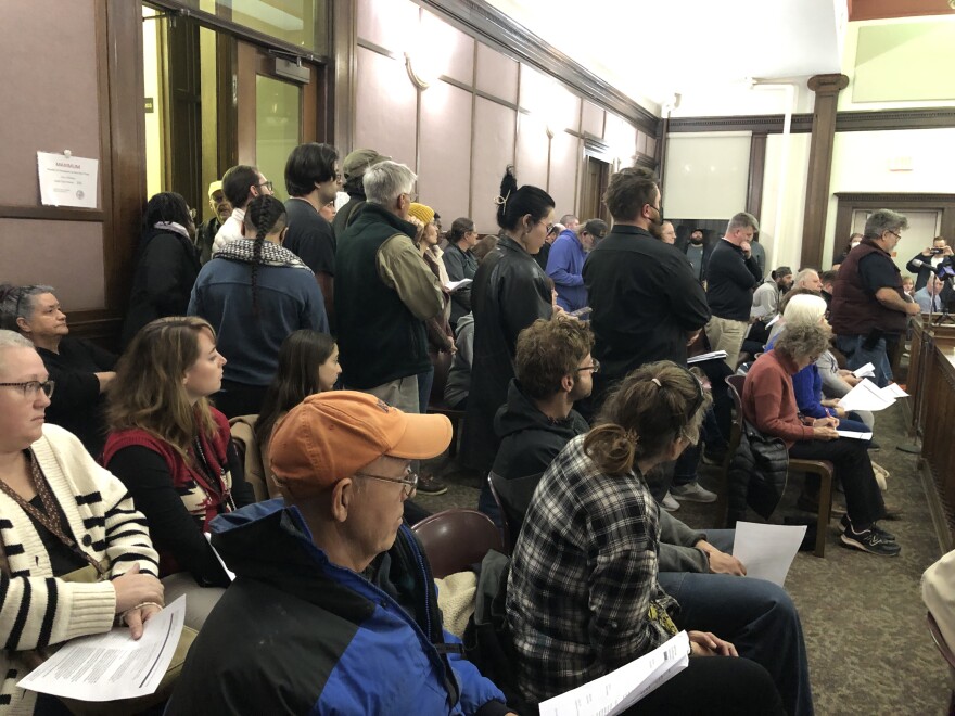 Elmira residents packed the city courthouse and spoke to councilmembers during public comment at the meeting on Nov. 18. Most of the speakers were against the no camping measure and asked the city not to pass it. But some spoke in favor of the bill.