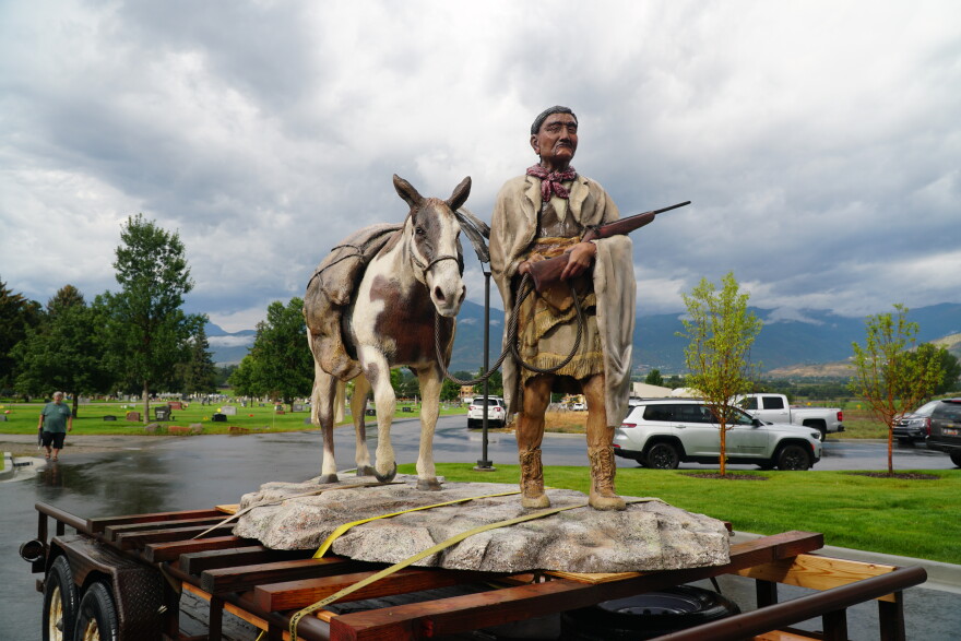The statue honors Chief Tabby-To-Kwanah.