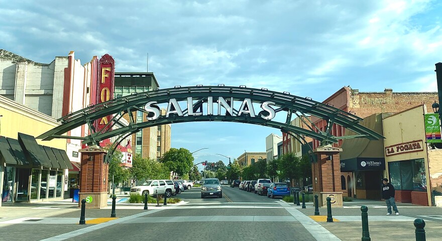 Salinas Arch on Main Street, installed in 2020.