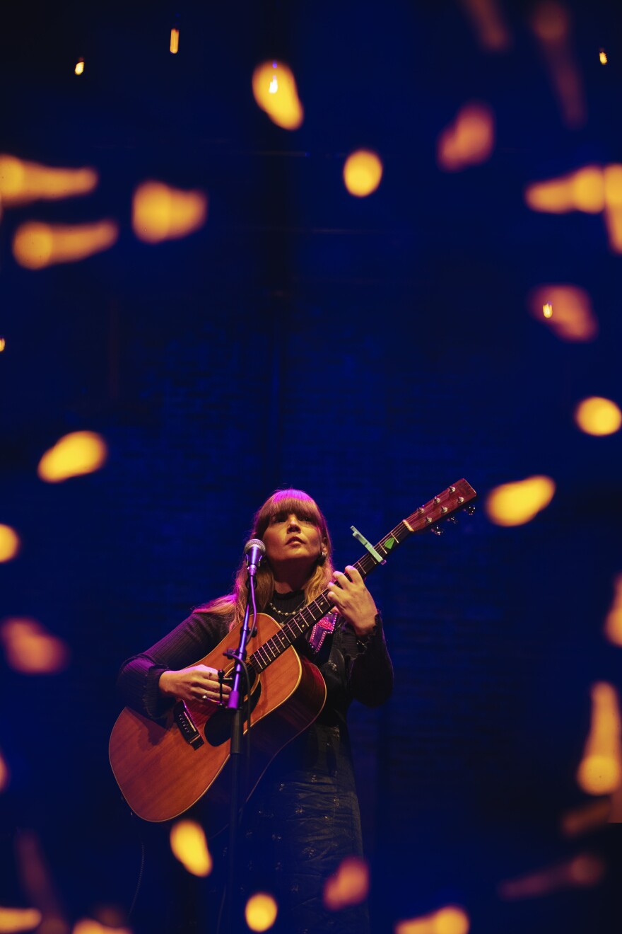 Courtney Marie Andrews live 