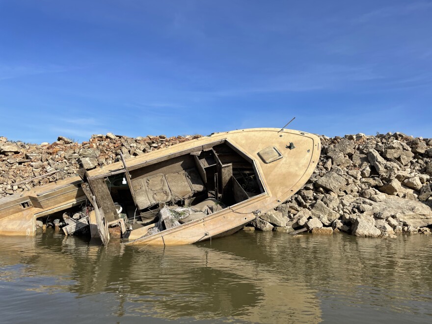 Boat at Cape Girardeau