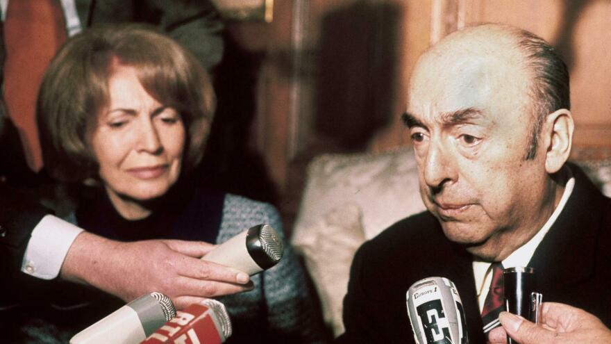 Chilean writer, poet and diplomat Pablo Neruda answers journalists' questions in 1971.