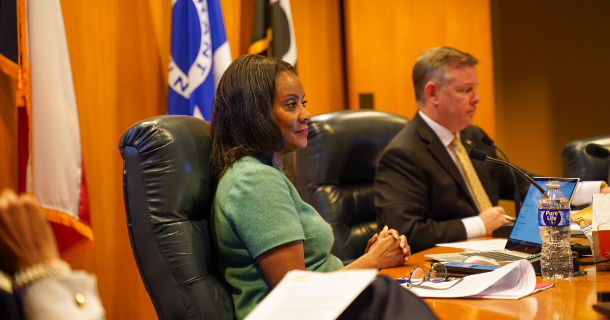 Trae Fowler Proposed redistricting maps would change political makeup of Tarrant ...