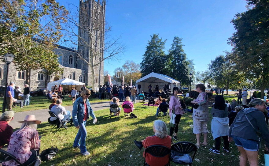 Twice a year, the Hope House Foundation hosts the Stockley Gardens Arts Festival as a fundraiser. The fall festival is the weekend of Oct. 17 and 18 and includes more than 115 artists and vendors.