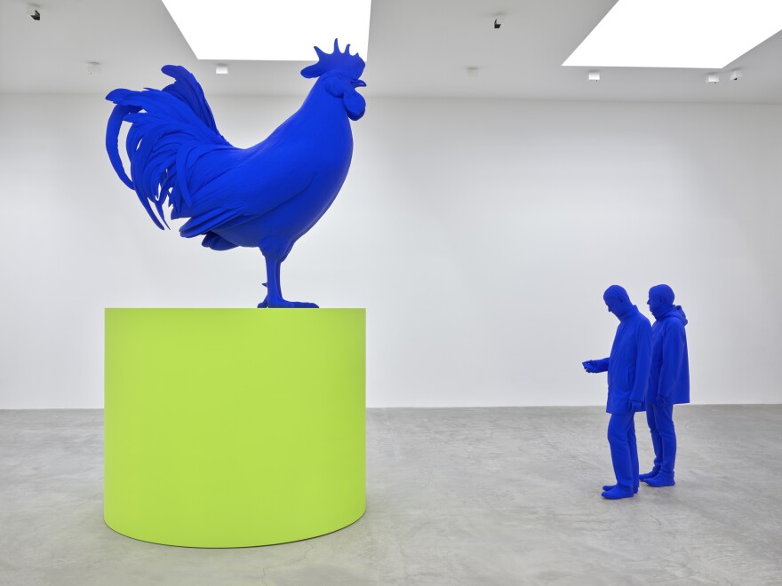 Hahn und Podest/Cock and Pedestal (2013/2019) and Zwei Männer/Two Men (2019).