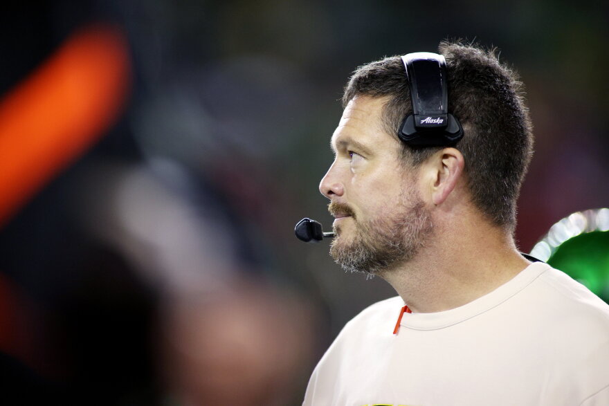 Oregon head coach Dan Lanning.
