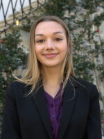 Headshot Addison Phelps