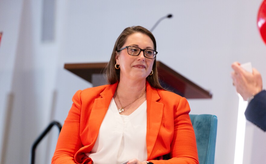 Onvida Health Medical Group President Dr. Kristina Diaz moderated the chat with Corr.