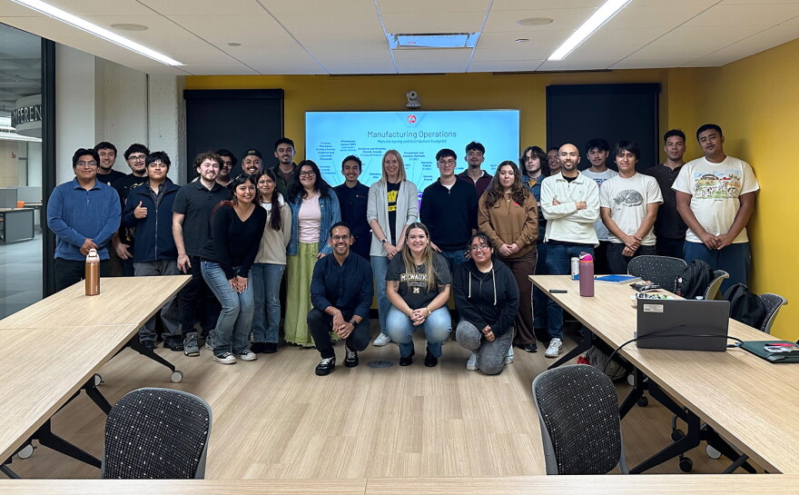 SHPE's UW-Milwaukee chapter with Rockwell Automation.