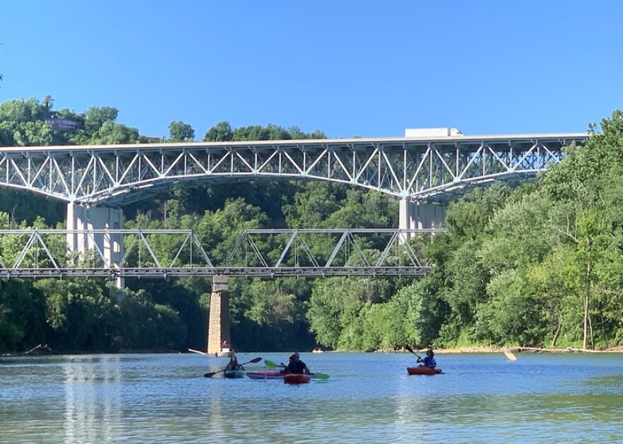 Saturday, more than 80 volunteers are expected to take part in the annual Kentucky River Clean Sweep, which will begin at the City of Lexington's new Kelley Park at 8:30 a.m.