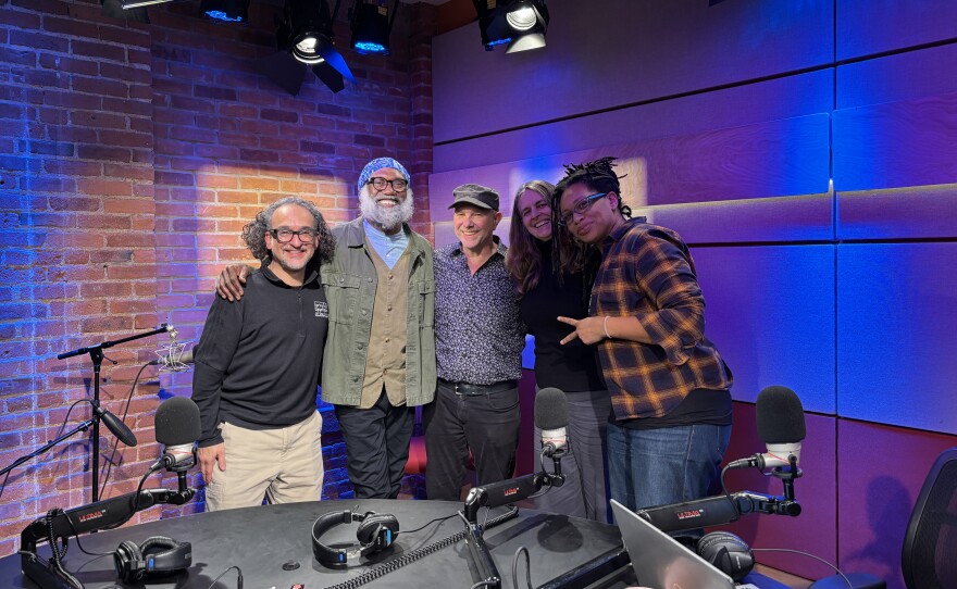 The Fabulous 413 hosts Blues legend Corey Harris for a live acoustic session.