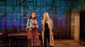 Jessica Hecht, Laura Linney in "Summer, 1976" (2022-2023)