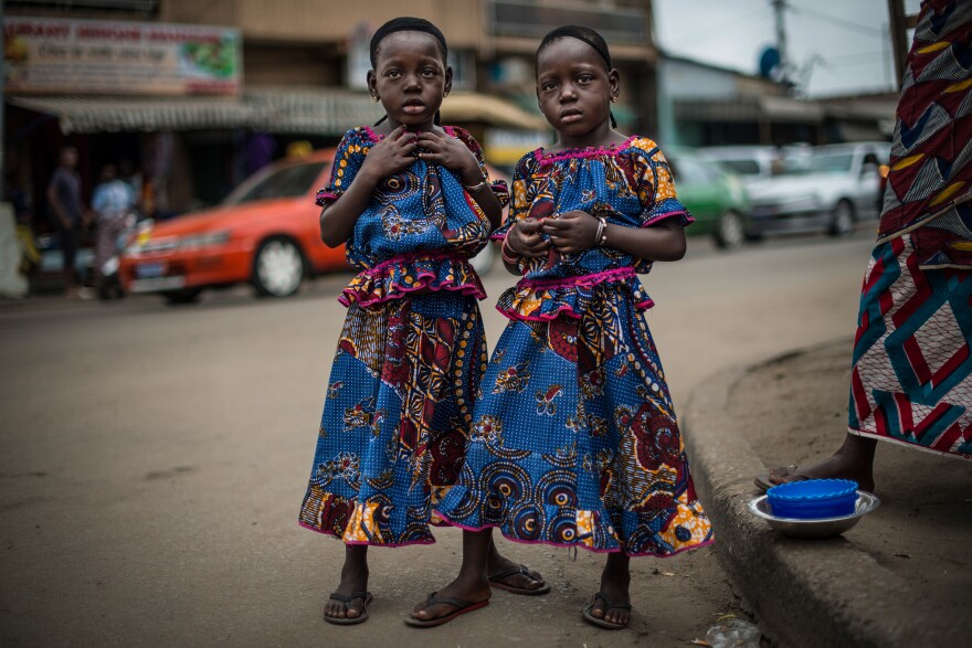 Rasidatou and Latifatou, age 4