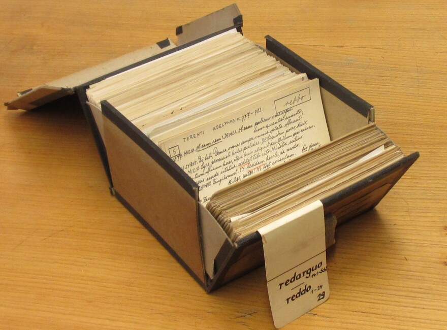 Each one of these small boxes contains more than 1,000 references to a particular Latin word. Scholars made these notes more than 100 years ago. In this case, the box contains notes for two words, <em>redargua</em>, which means "stopped" and <em>reddo,</em> which has several meanings, including "return" and "restore."