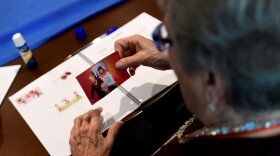 A patient affected by Alzheimer's disease attends a special therapeutic session. (Pierre-Philippe Marcou/Getty Images)
