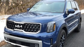 2023 Kia Telluride SX-Prestige X-Pro AWD nose