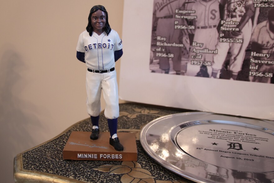 figurine of Minnie Forbes