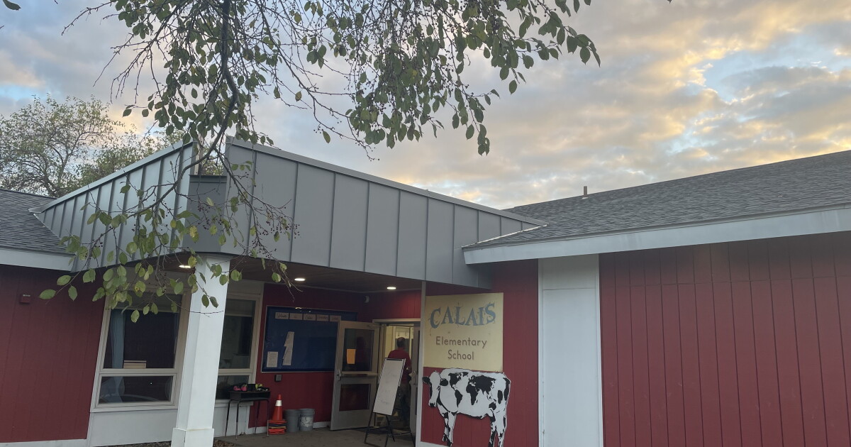 Proposal to close 2 elementary schools in central Vermont falls apart ...