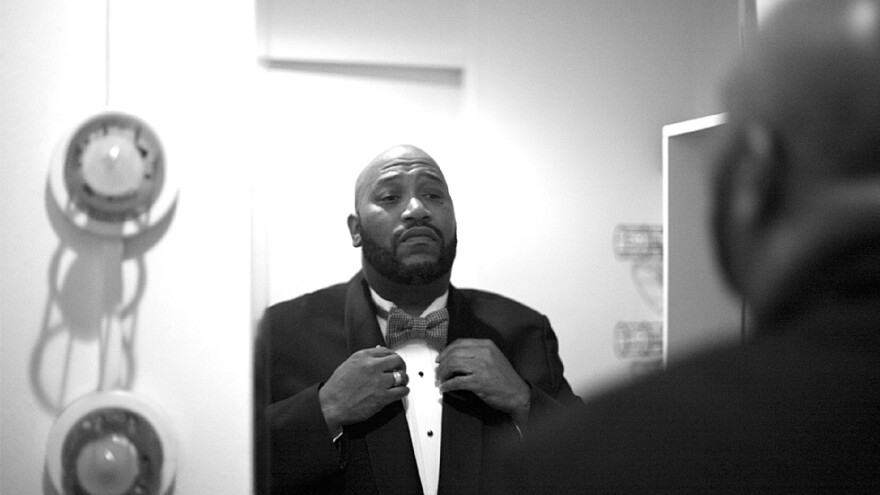 Bun B getting ready to take the stage with the Houston Symphony two days after this interview took place.