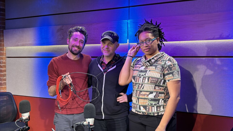 The Suitcase Junket joins The Fabulous 413 for Live Music Friday.