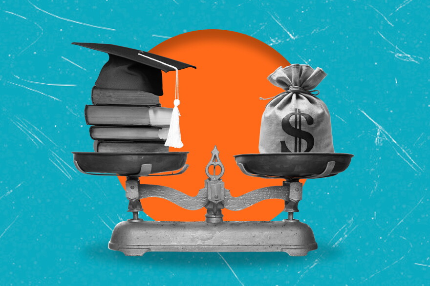 Illustration of a scale with books and graduation and an equal weight of money