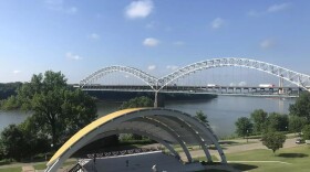 The Sherman Minton Bridge, which connects Louisville and Southern Indiana, fully closed Thursday morning for immediate repairs.
