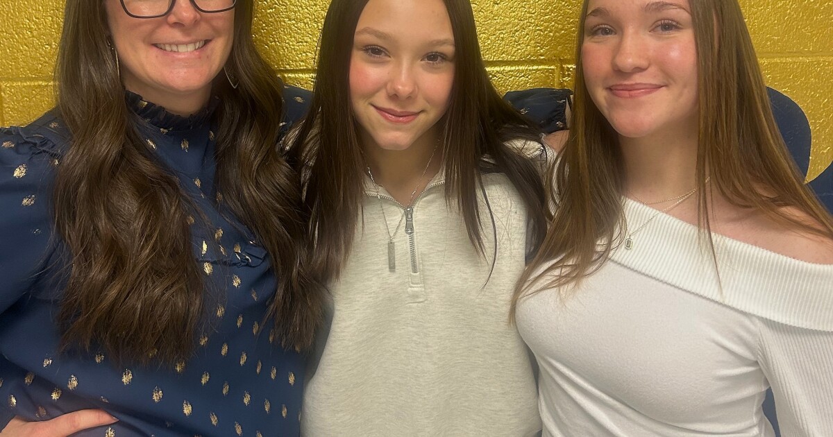 Meet Idaho's NPR student podcasters. Their topic? Mental health.