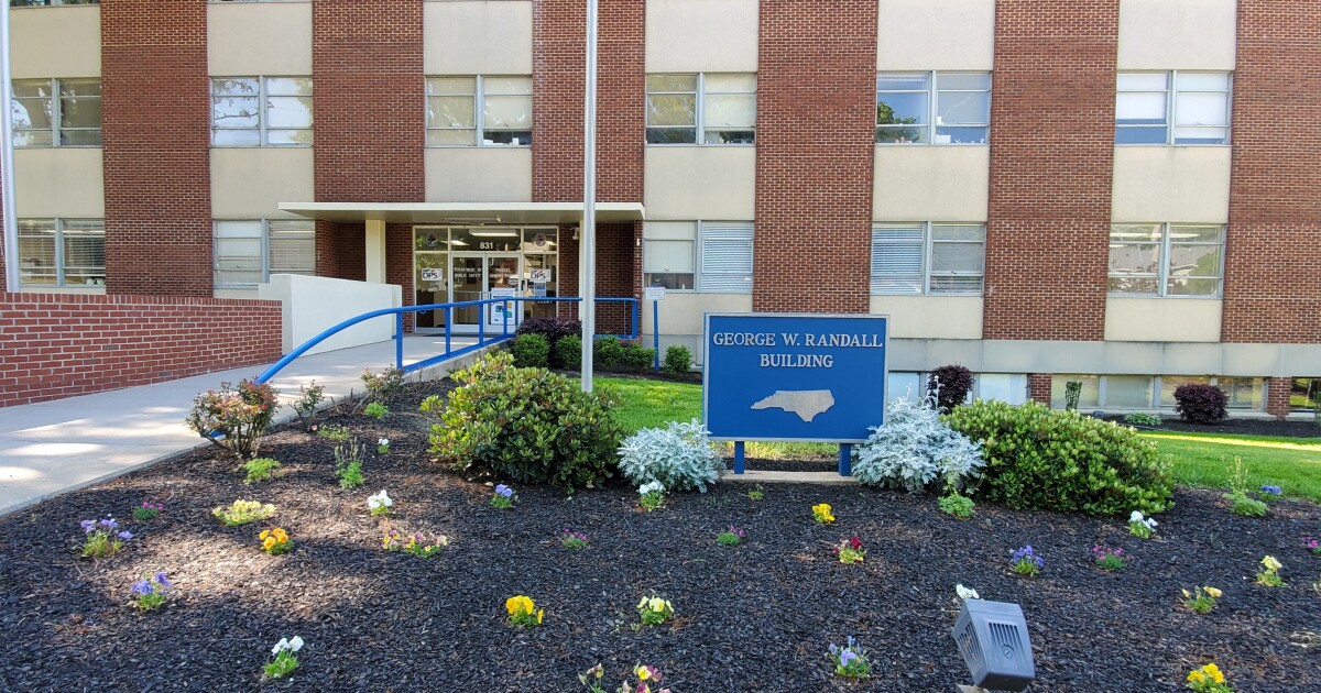 Inmates with mental health diagnoses perform better when given therapy