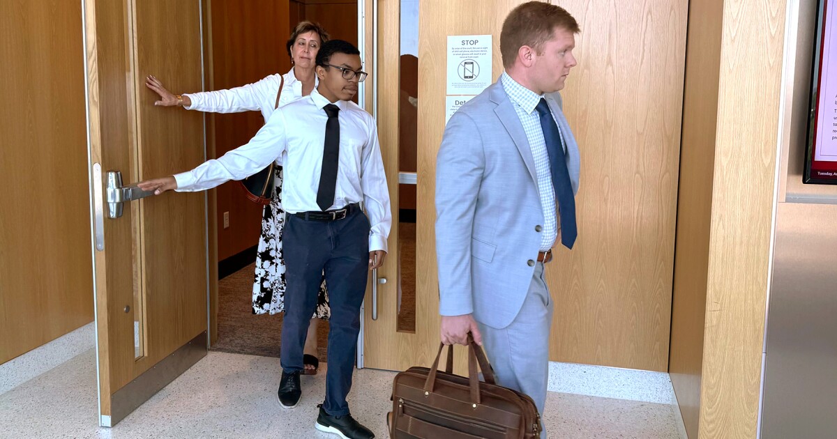 Former IPS teacher pleads guilty after filming, encouraging student fight