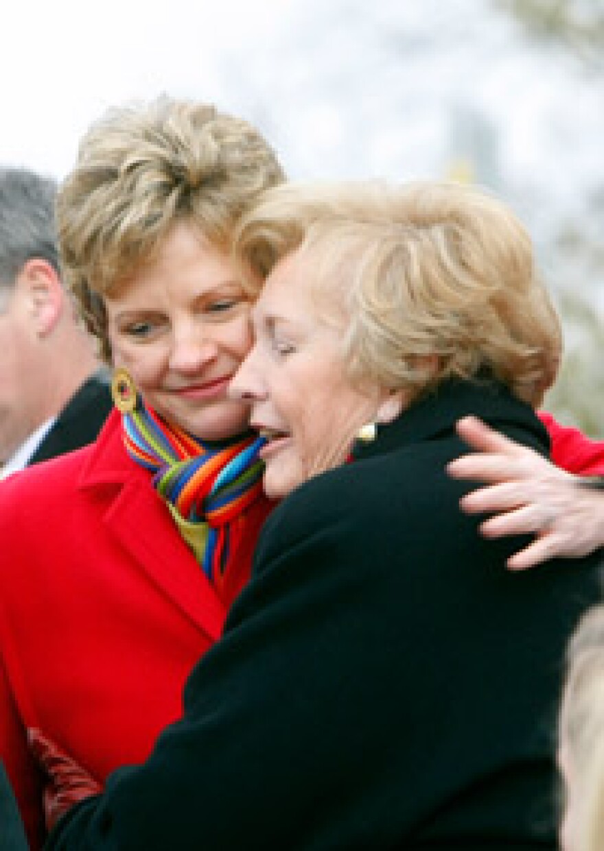 Mo. Secretary of State Robin Carnahan hugs her mother, former U.S. Senator Jean Carnahan, on Jan. 12, 2009.