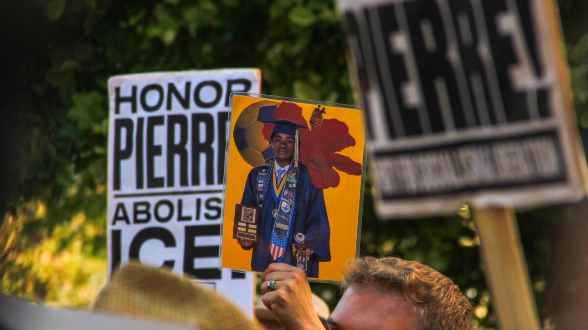 Columbus community remembers Pierre Damas Bel, blames Trump and ICE for his death