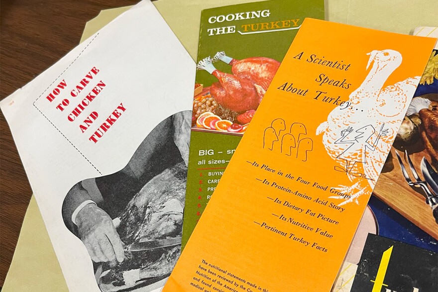 Documents encourage eating turkey.