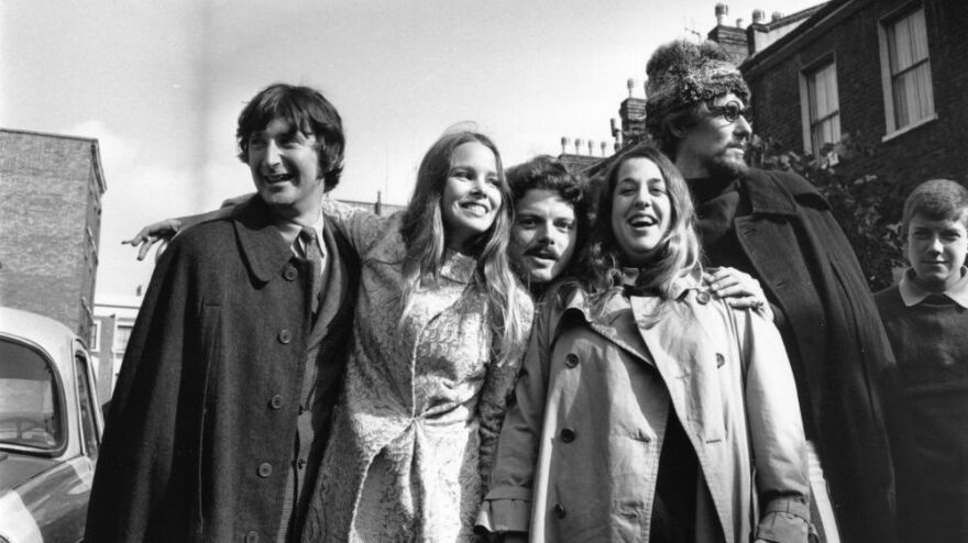 The Mamas and the Papas in England, 1967.