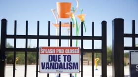 Vandalism sign - Barrio nopal splash pad