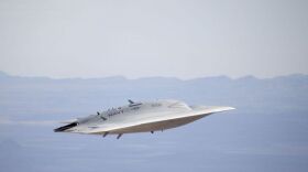 <p>This was the first gear-up flight for the X47B. </p>